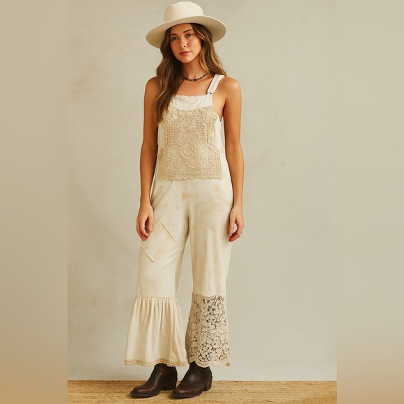 NWT Women's Medium Overalls Tan Cream Bohemian Crochet - Picture 1 of 16